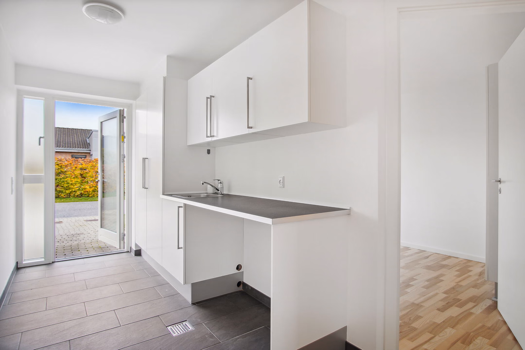 Billede 4 fra lejemålet på Kirsebærhaven 8, 7120 Bredballe