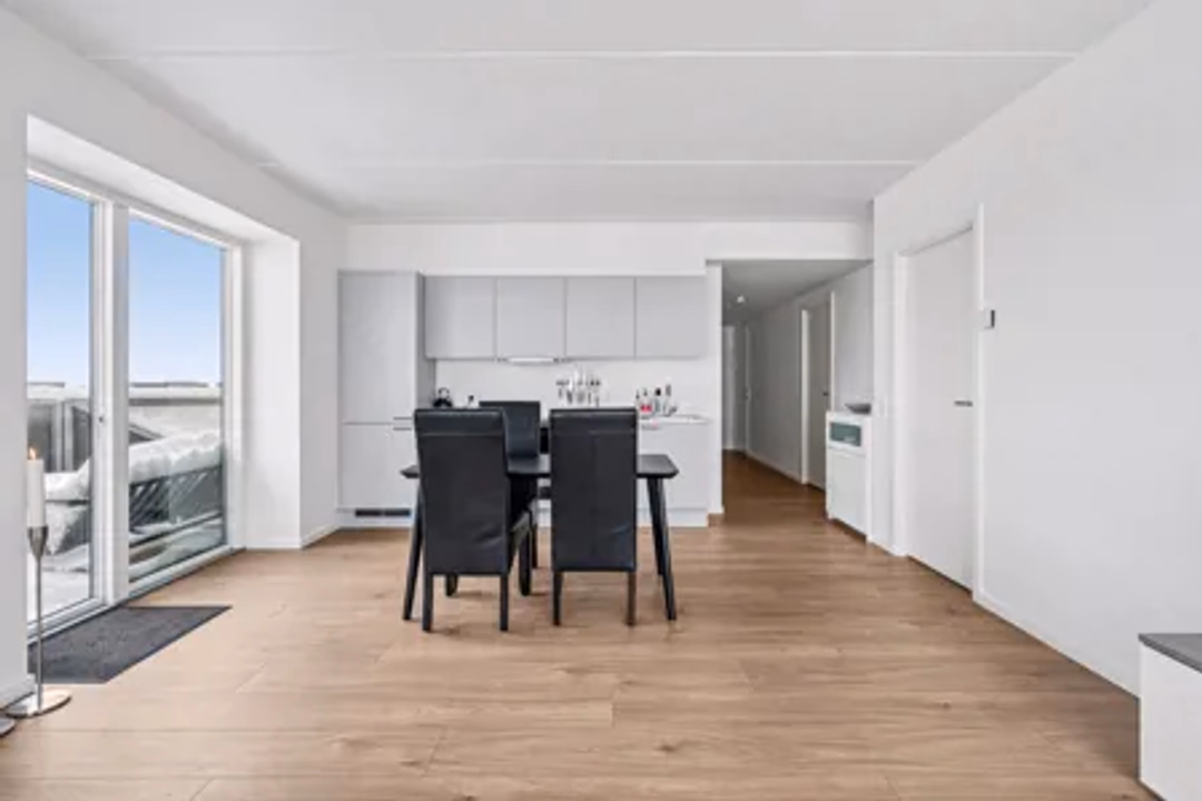 Billede 1 fra lejemålet på Rosenhøj 6, 8260 Viby J