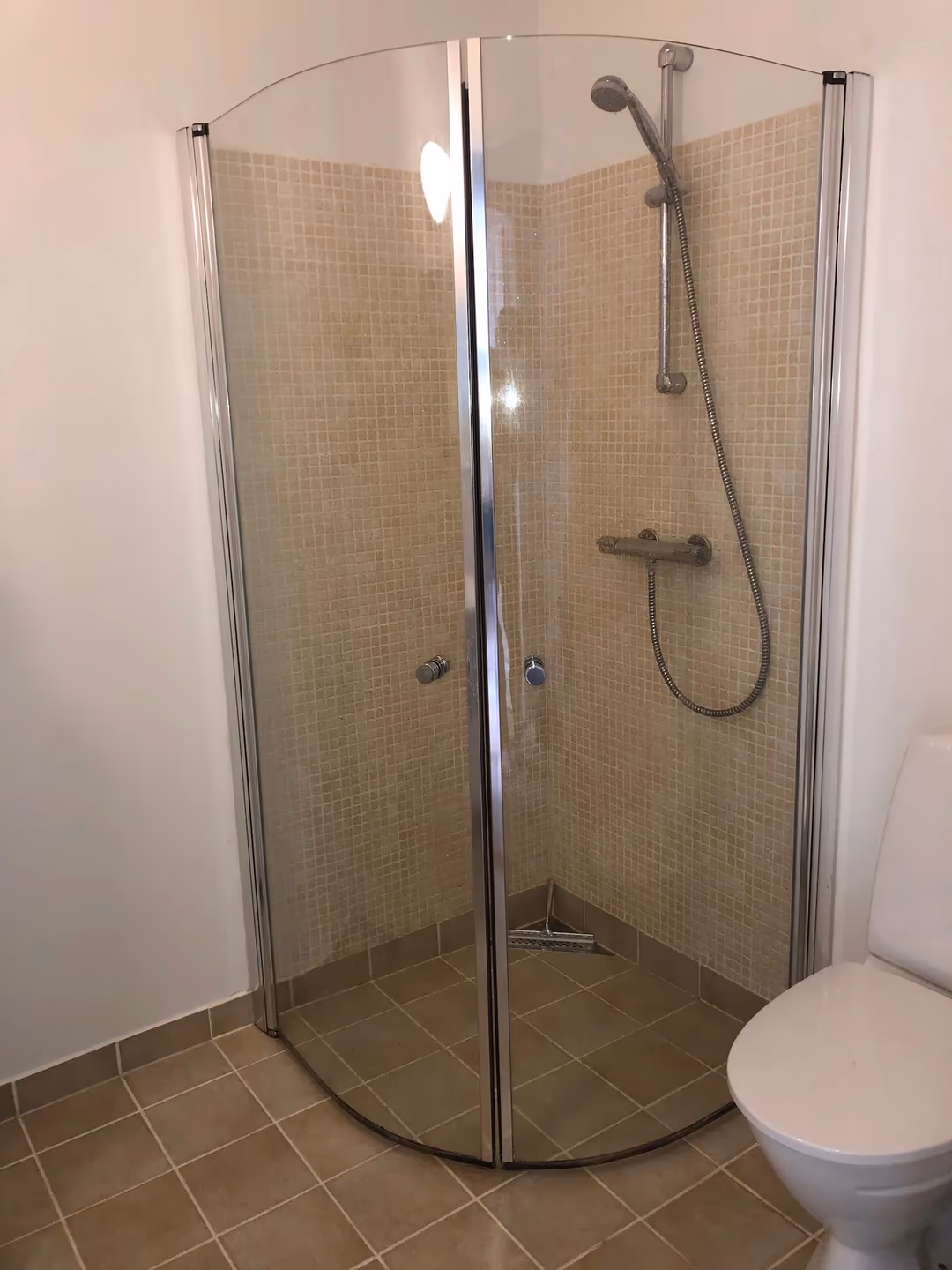 Billede 2 fra lejemålet på Tejnvej 25, 3770 Allinge