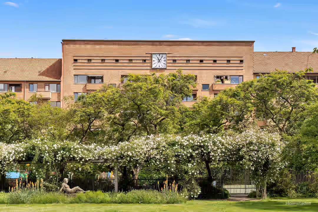 Billede 1 fra lejemålet på Hostrups Have 1, 1954 Frederiksberg C