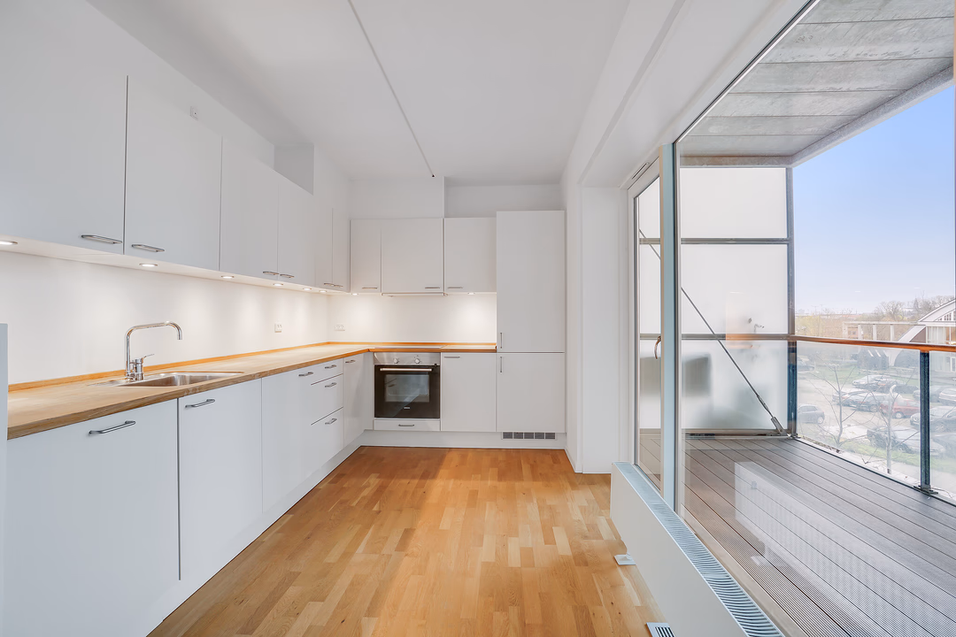 Billede 2 fra lejemålet på Margretheholmsvej 42, 1432 København K